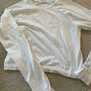 NWOT: Athleta Long Sleeve - XS